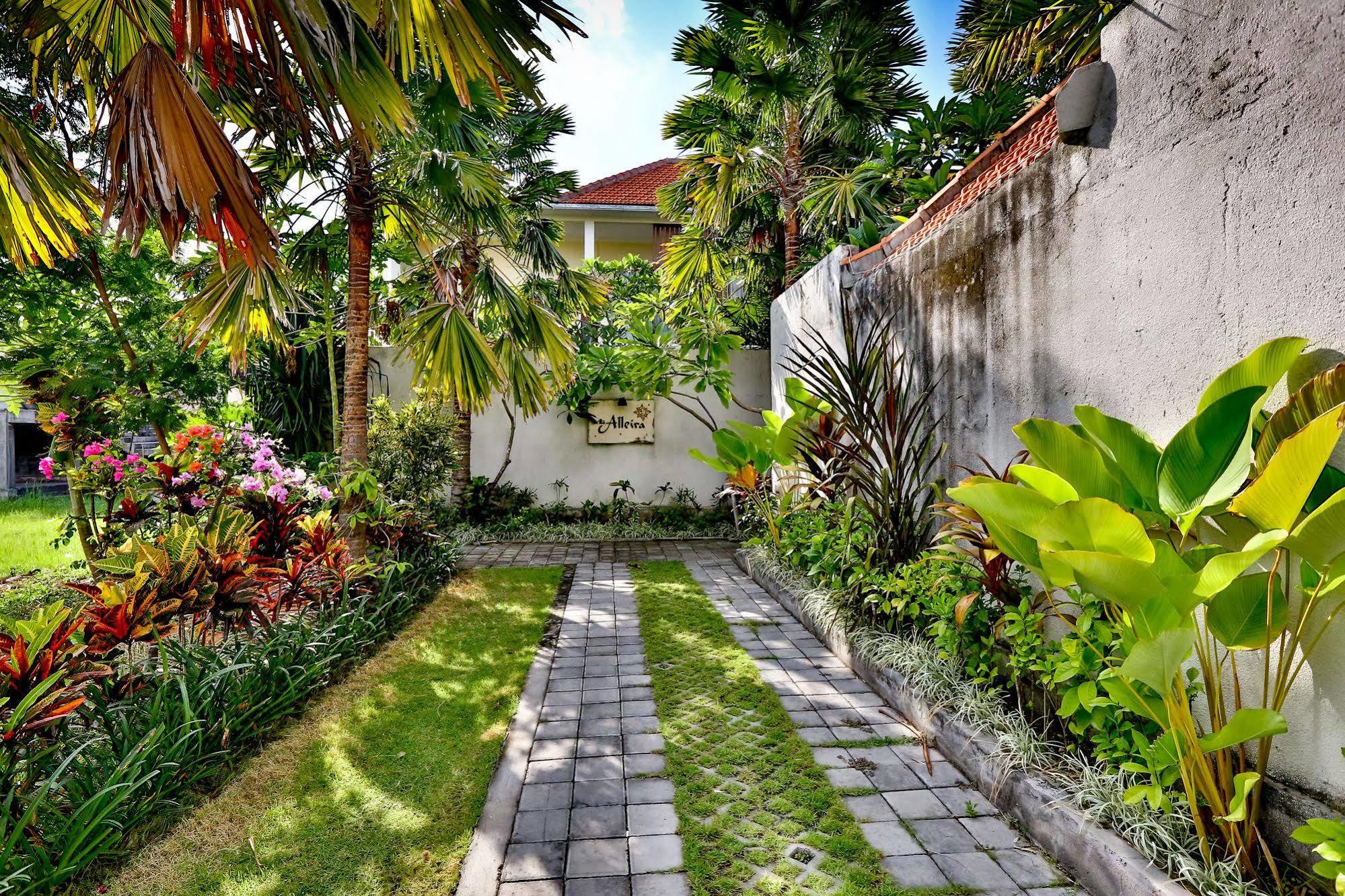 Villa Alleira Seminyak By Best Deals Asia Hospitality Dış mekan fotoğraf